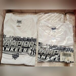 Vintage 2000 NY Yankees Champions Tee Size L And M
